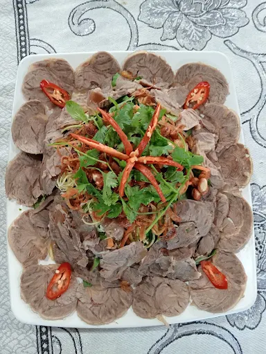 Bắp bò luộc